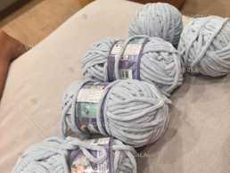 Продаю нитки для вʼязання . Ніжно голубого кольору , мʼякі - VDALA.PRO