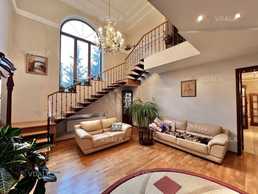 Продам дом 4 комн., 2 этаж, 365 м². - VDALA.PRO