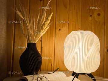 Настільна лампа сучасна декоративна WellBrand AirWave XL Modern E27 - VDALA.PRO